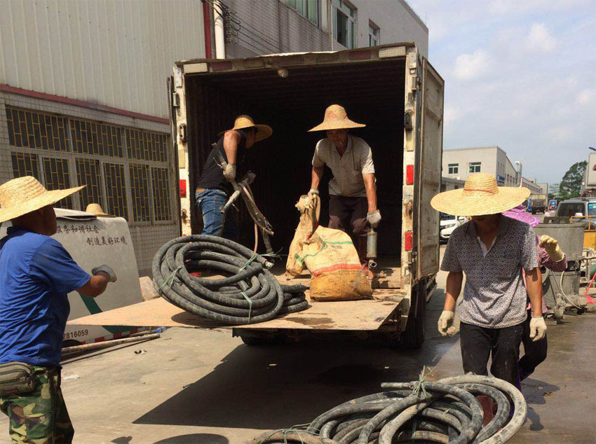 张湾一部件厂房地基出现下沉注浆加固